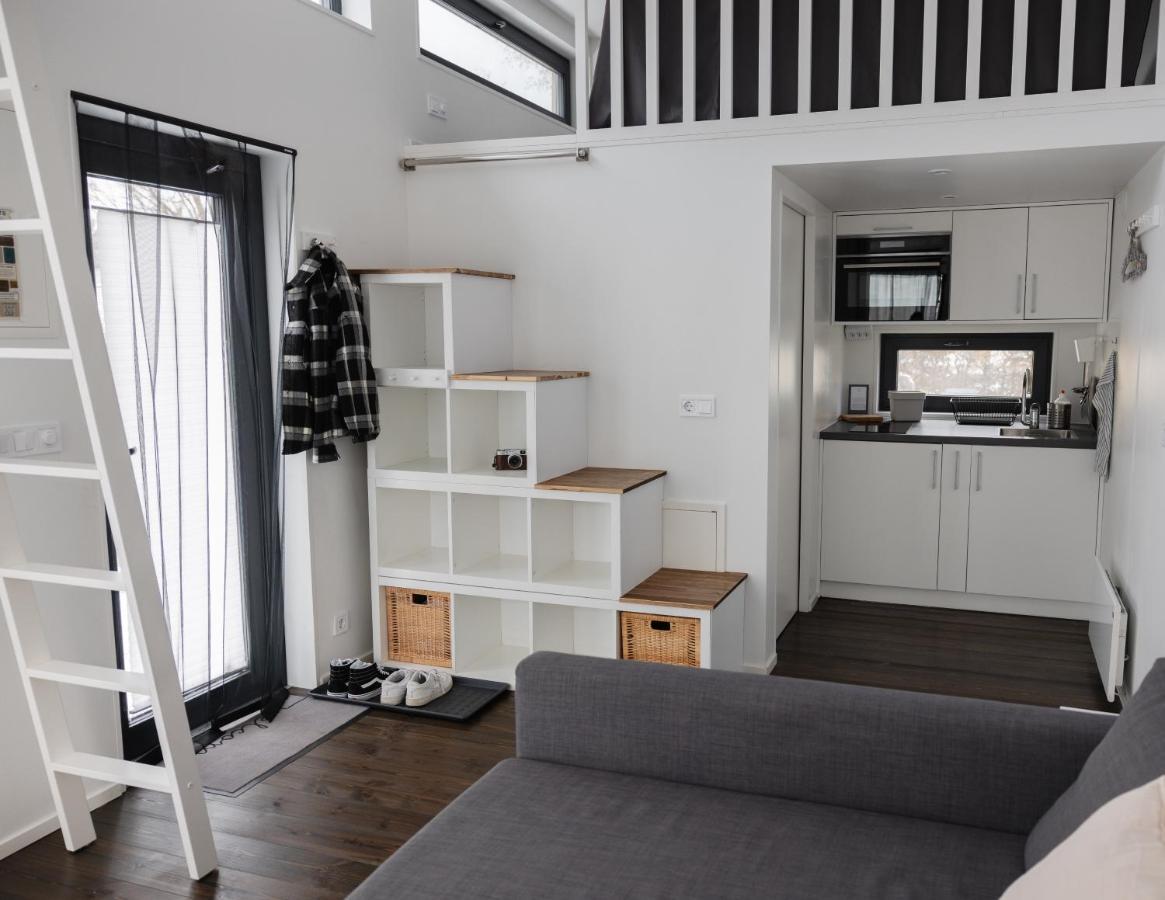 Tinylodge Am Ellertshaeuser See Stadtlauringen Exterior foto